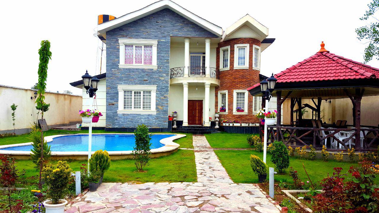 عکس استخردارLUX