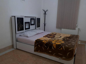 تصویر آپارتمان مبله در هفت تنان شیراز - دوخوابه طبقه دوم