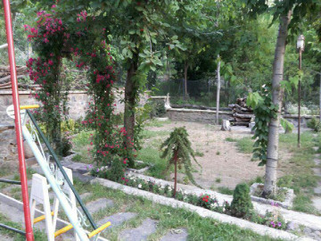 عکس باغ و ویلای گنجنامه