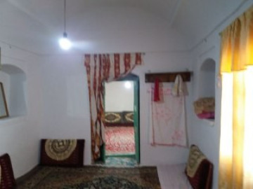 تصویر اتاق سنتی در روستای ریاب گناباد 