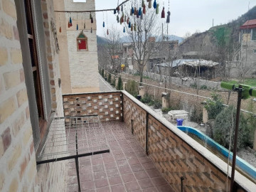 تصویر سوئیت مبله با استخرآبگرم در قلعه چه - نیلوفر