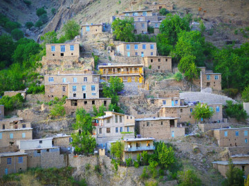 تصویر منزل سنتی کوهستانی در نجار پاوه - دو