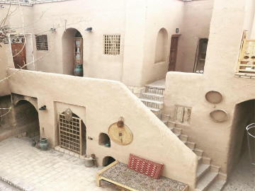 تصویر اقامتگاه بومگردی در نطنز اصفهان - دو دری