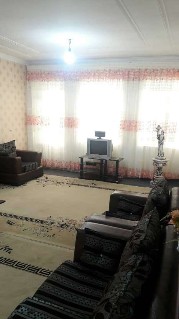 عکس 1خوابه طبقه اول