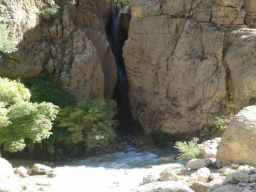 تصویر اقامتگاه بومگردی سنتی در سرآقا سید چلگرد 