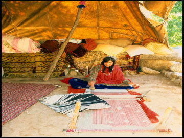 تصویر چادر بومگردی عشایری در حومه چلگرد - کوهرنگ