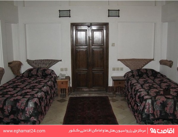 تصویر هتل تاریخی لب خندق یزد