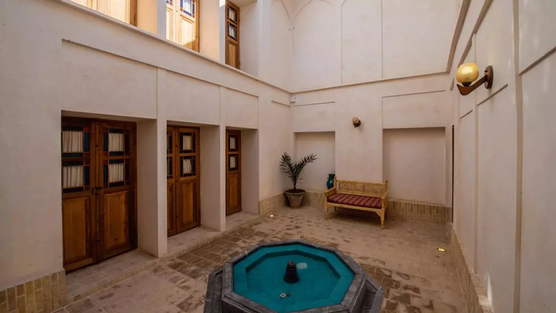 تصویر اقامتگاه سنتی فلاحتی کاشان