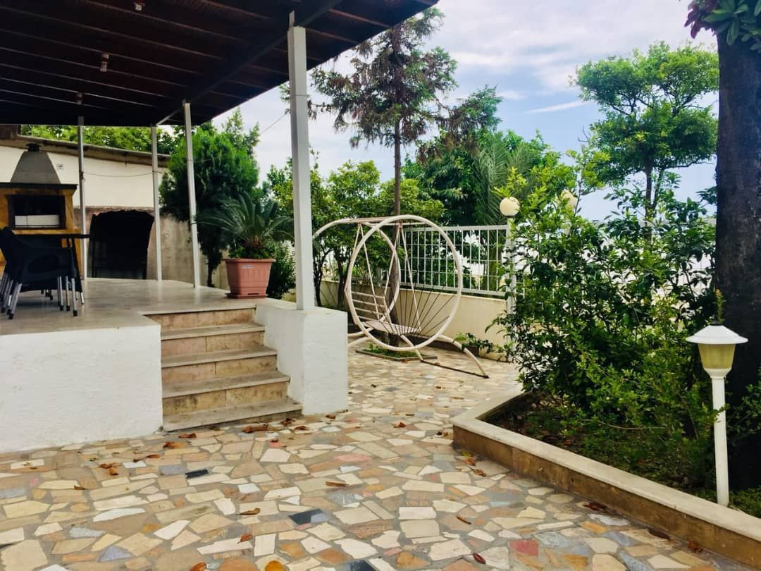 عکس ویلا چهارخوابه ساحلی