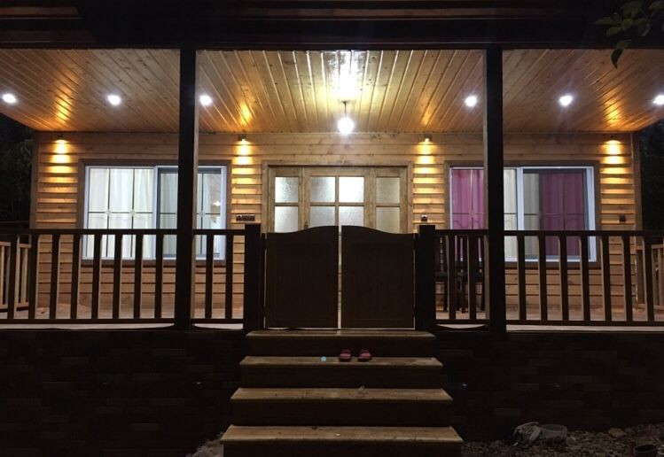 عکس ویلا تمام چوبی ماسال طبقه پایین