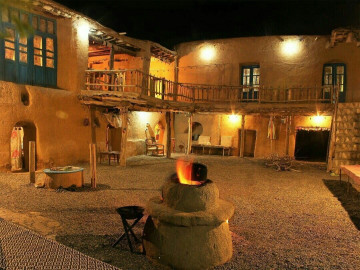 عکس بوم‌گردی مزداگرد همدان (اتاق یک)