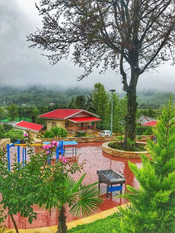 عکس ویلا استخردار لوکس شفت