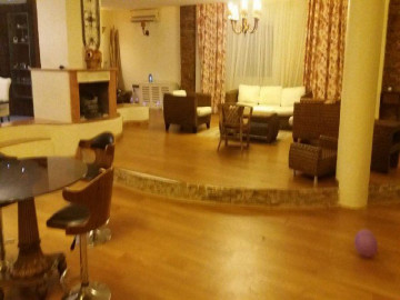 عکس ویلا استخردار در چالوس