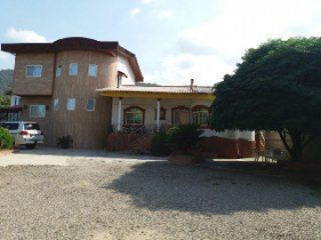 عکس ویلا دوخوابه استخردار