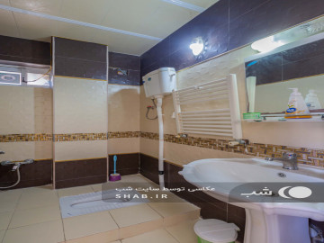 تصویر استخر دار لاکچری چهار خواب