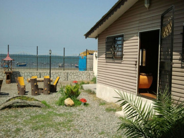 تصویر ویلا دربستی لب دریا در بندرانزلی