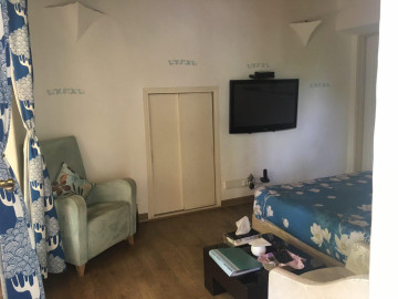 تصویر اقامتگاه سنتی "خانه گل" اتاق نیلوفر شهمیرزاد