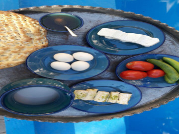 تصویر اقامتگاه بومگردی"دِیرا"اتاق 15نفره ط اول