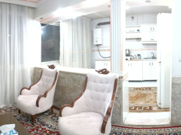 تصویر واحد همکف مبله دوخوابه نزدیک حرم