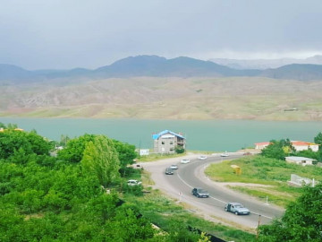 تصویر سویت مشرف به دریاچه (رزرو ماهانه)