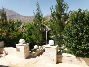 تصویر  باغ ویلا در کوهپایه
