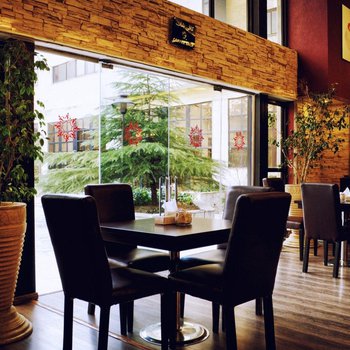 تصویر هتل پردیسان مشهد