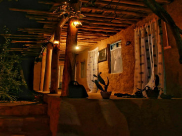 تصویر اقامتگاه "دالان فیروزه" اتاق 24 متری