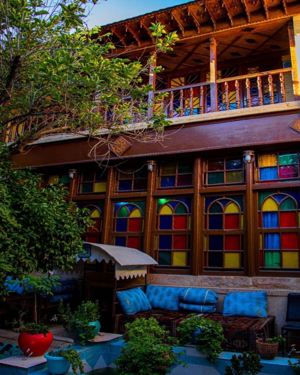 تصویر هتل سنتی نیایش شیراز
