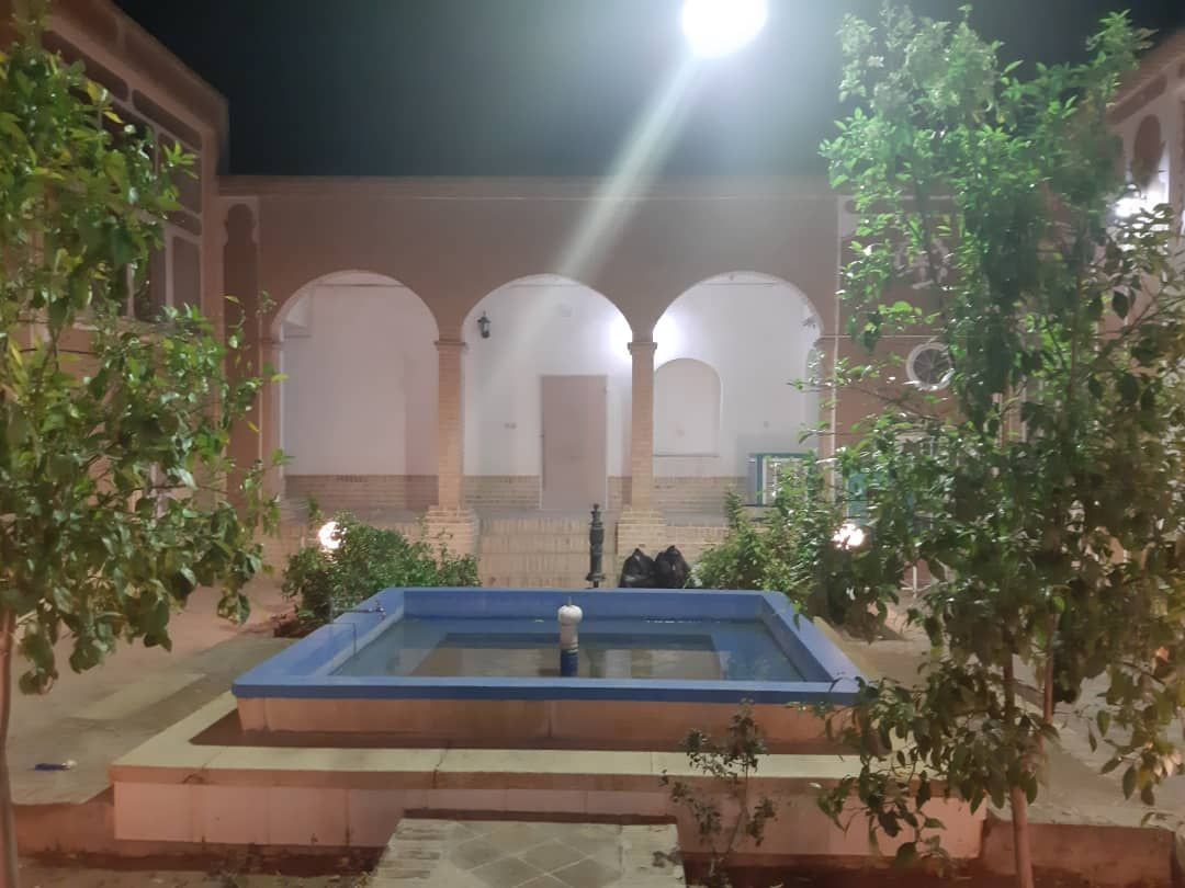 عکس خانه هفت خوابه دولت آباد