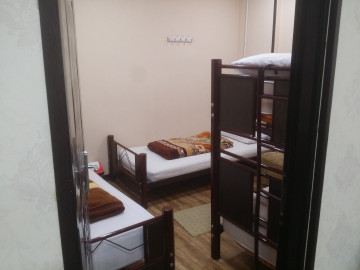 عکس خانه مسافر در شیراز (آدینه 3)