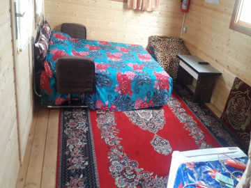 عکس کلبه چوبی در روستای وشمه سرا