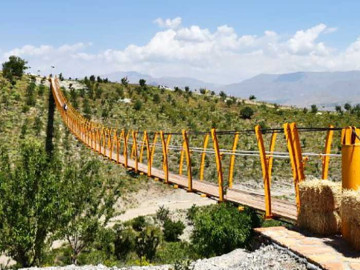 عکس نمکی مزرعه گردشگری خورشید