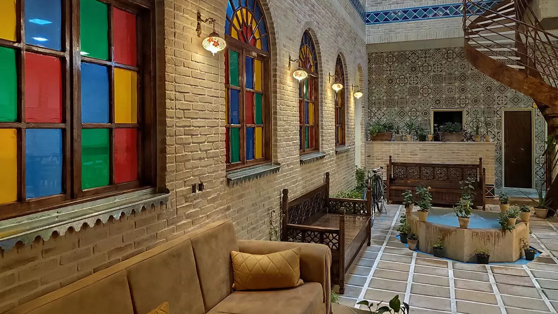 تصویر هتل سنتی درباری شیراز