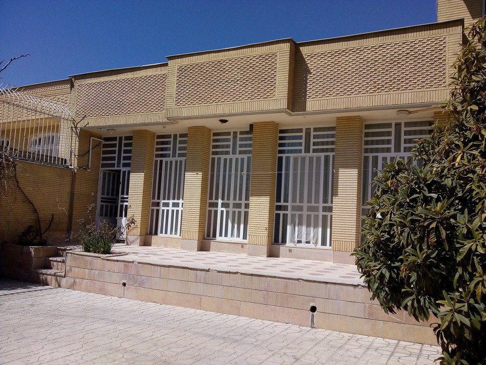 تصویر  سوئیت چهار خوابه دکتر مهران 