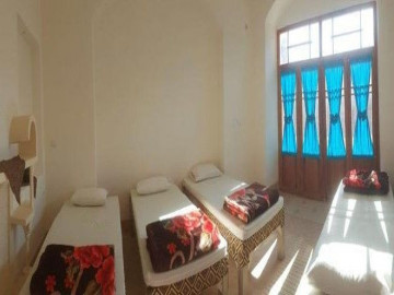 عکس بومگردی سرای آقامحمد( پونه-4تخته)