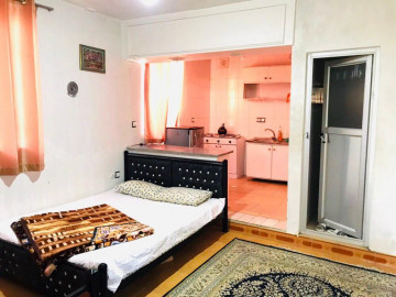 عکس بومگردی قلعه الموت اتاق دبل