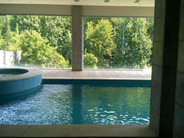 عکس اجاره ویلا پنج خوابه چسبیده به جنگل