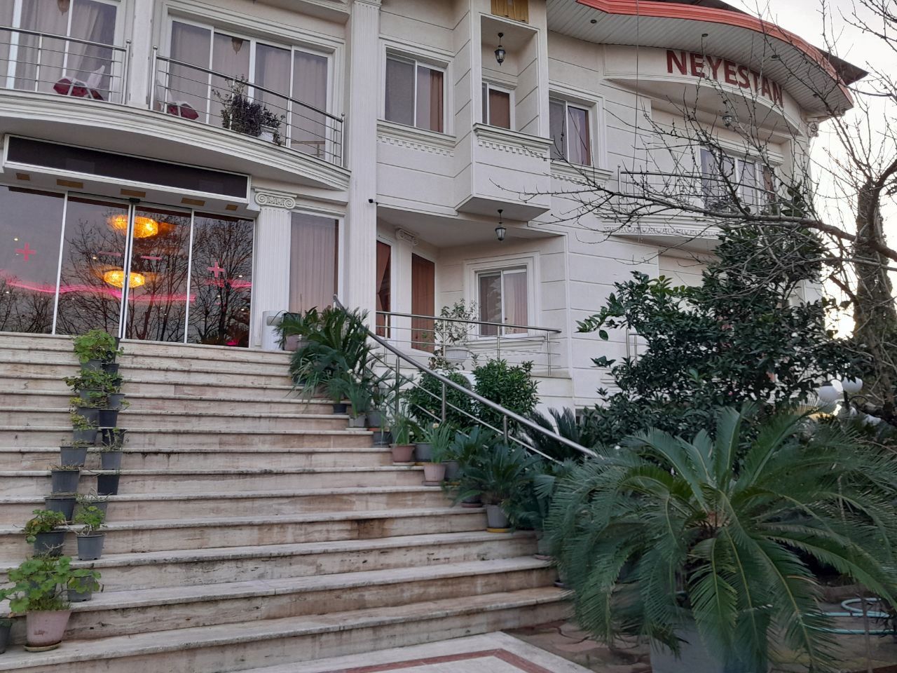 تصویر هتل آپارتمان نیستان رامسر