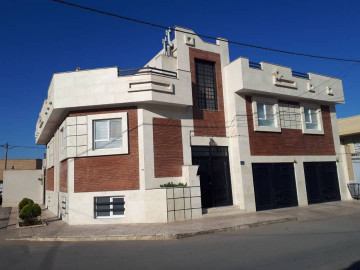 عکس آپارتمان مبله نزدیک به مرکز شهر