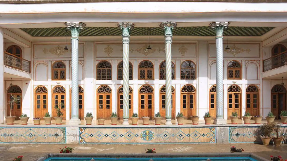 تصویر اقامتگاه سنتی -خانه کشیش