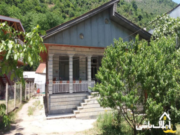 تصویر خانه ویلایی در دل روستای سرسبز شالما