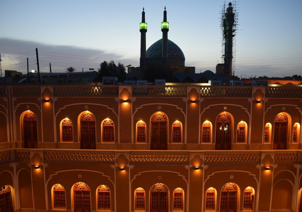 تصویر هتل کاروانسرای مشیر یزد
