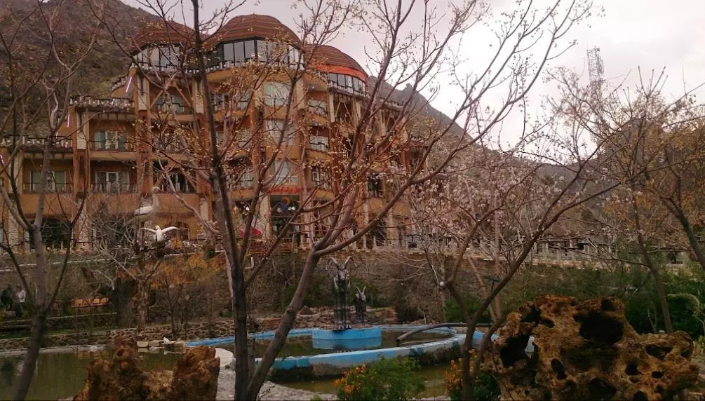 تصویر هتل بزرگ کوهستان بیرجند