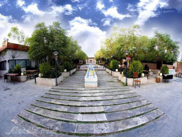 عکس هتل خانه رز کاشان