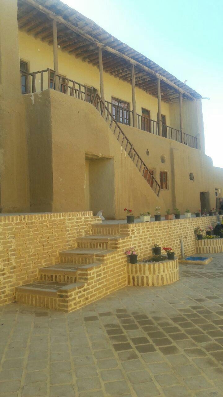 عکس  اقامتگاه چشمه مراد 