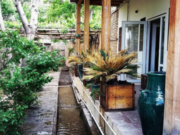 تصویر اقامتگاه بومگردی "سرای مهر کیانی" دربست شهرمیرزاد