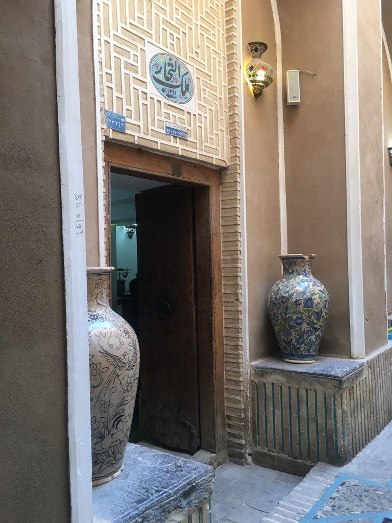 تصویر هتل آنتیک ملک التجار یزد