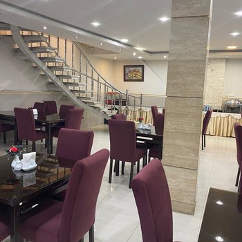 تصویر هتل آپارتمان معین درباری مشهد