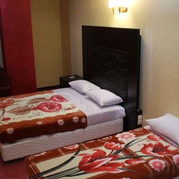 تصویر هتل رنگین کمان خرم آباد