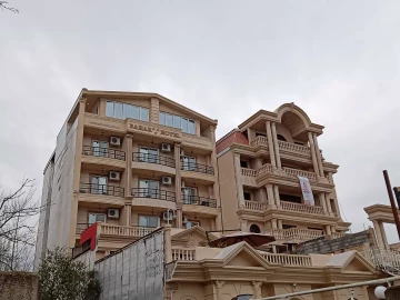 نما و لابی